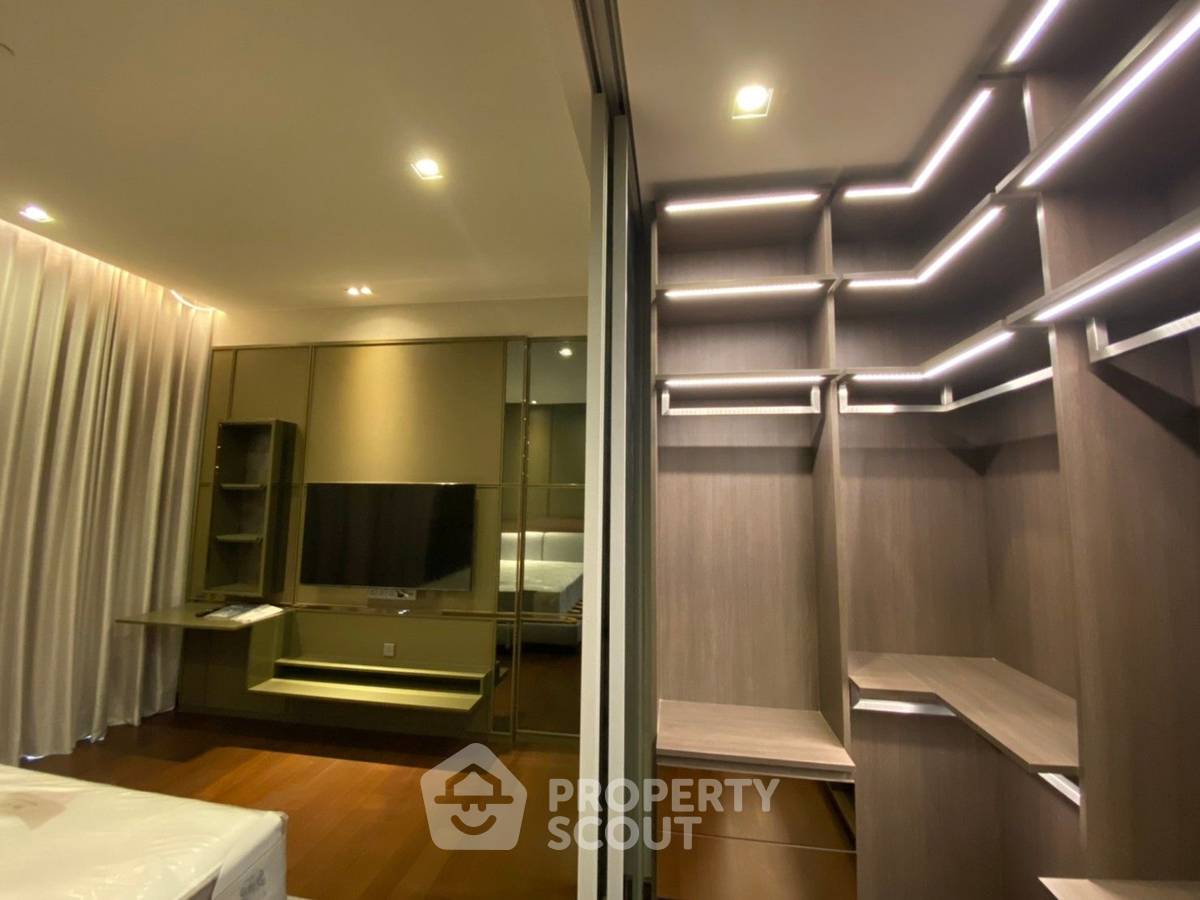 รูป คอนโด 2 ห้องนอน ชั้นสูง 93 ตร.ม. Q1 สุขุมวิท ใกล้ BTS นานา 20 ม. (ID 1546156) - รูปที่ 11/31
