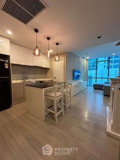 1-BR Condo At The Room Sukhumvit 21, 50 Sqm, Near MRT Sukhumvit (ID 1529032)