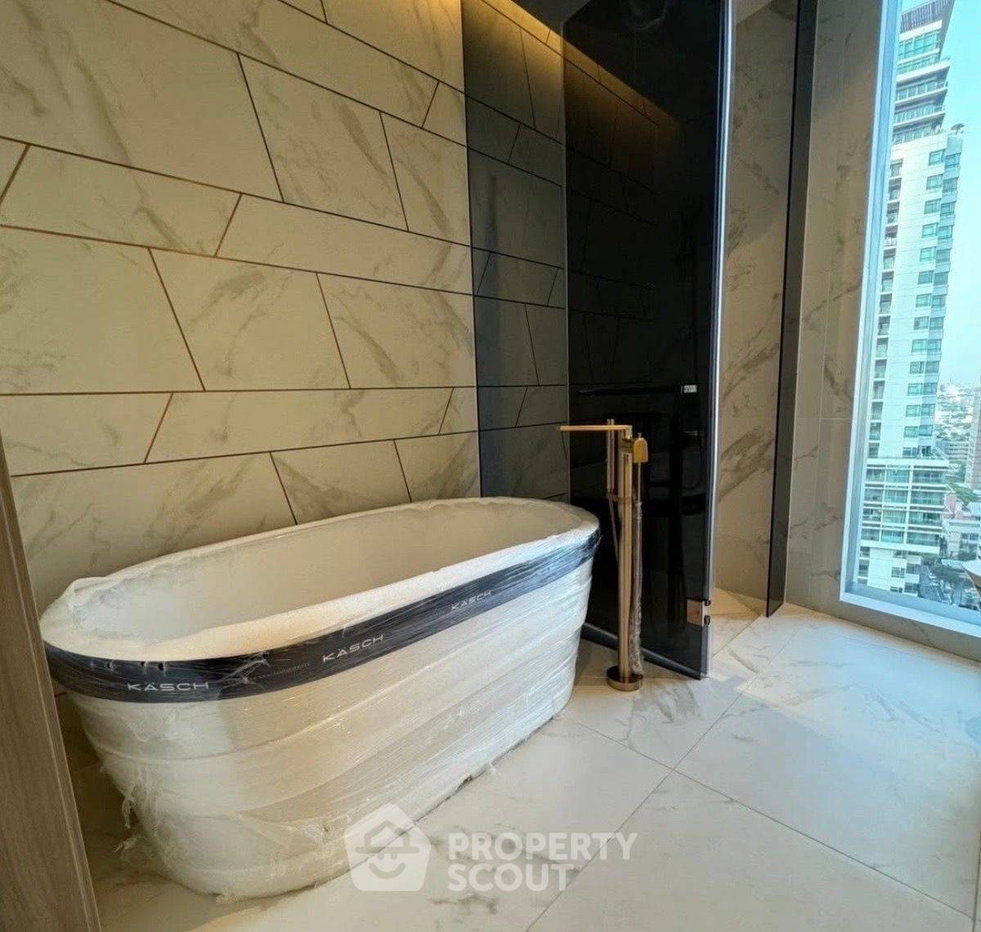 รูป ใกล้ BTS พร้อมพงษ์ 200 เมตร คอนโด 2 ห้องนอน ชั้น 18 The Estelle Phrom Phong (ID 2110031) - รูปที่ 5/6