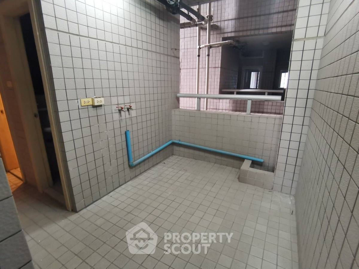 รูป คอนโด 3 ห้องนอน 178 ตร.ม. ขาย ที่ All Seasons Mansion ใกล้ BTS เพลินจิต 300 ม. (ID 1938348) - รูปที่ 21/21