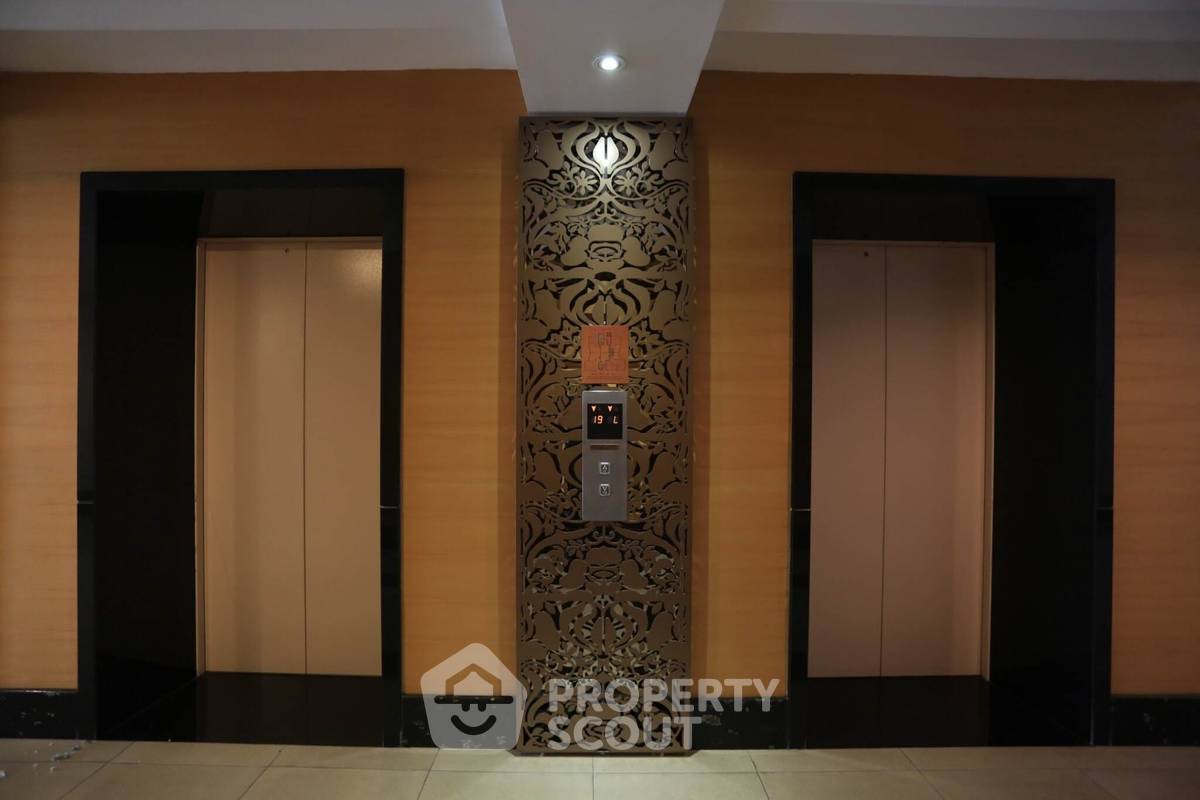 รูป คอนโด 1 ห้องนอน โครงการ Urbana Sathorn ใกล้ BTS ศาลาแดง 📍 (ID 1253477) - รูปที่ 14/19