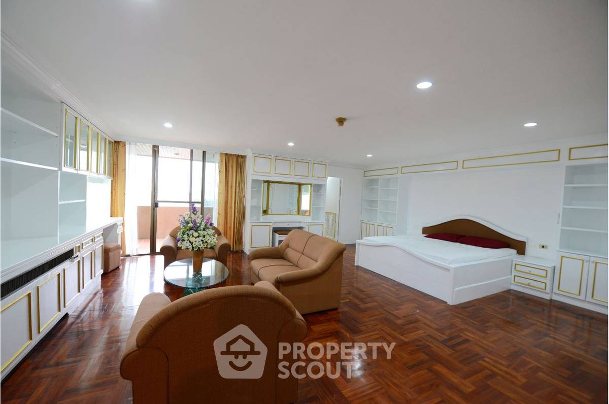 รูป คอนโด 3 ห้องนอน 350 ตร.ม. ชั้น 23 ออเรียนทอล ทาวเวอร์ส ใกล้ BTS เอกมัย (เลี้ยงสัตว์ได้) (ID 510846) - รูปที่ 12/20