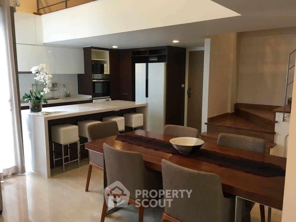 picture Pet-Friendly 3-BR 140 Sqm For Sale Down Town 49 Near BTS Phrom Phong (ID 637280) - 29/44