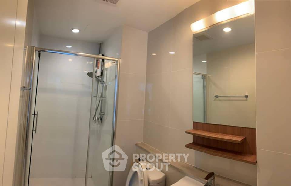 รูป ขายคอนโด 1 ห้องนอน ชั้น 16 ที่ Fuse Chan-Sathorn (ID 670860) - รูปที่ 3/10