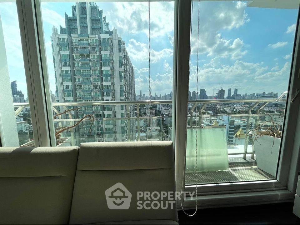 รูป คอนโดมิเนียม The Height Condominium ชั้น 17 ขนาด 85 ตร.ม. 2 ห้องนอน ใกล้ทองหล่อ (ID 1317145) - รูปที่ 11/12