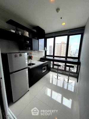 ขายคอนโด : คอนโด 1 ห้องนอน ห้องระดับ 15, Rhythm Sukhumvit 44/1, ใกล้ BTS พระโขนง 70 ม. (ID 668689)