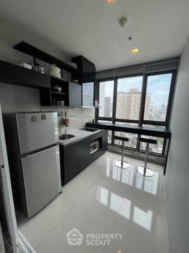 คอนโด 1 ห้องนอน ห้องระดับ 15, Rhythm Sukhumvit 44/1, ใกล้ BTS พระโขนง 70 ม. (ID 668689)