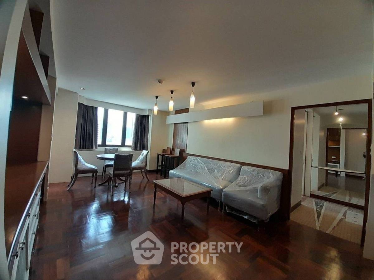 รูป คอนโด 1 ห้องนอน 65 ตร.ม. ชั้น 18 โครงการ Omni Tower ใกล้ BTS นานา 400 ม. (ID 2009417) - รูปที่ 1/11