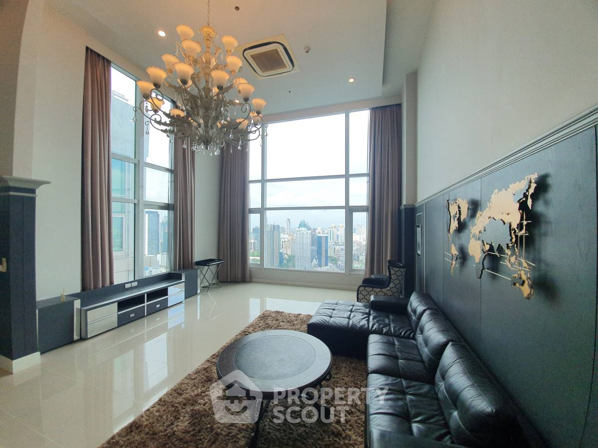 รูป คอนโด 4 ห้องนอน ขนาด 295 ตร.ม. ชั้น 43 Circle Condominium ใกล้ MRT เพชรบุรี (ID 515679) - รูปที่ 3/23