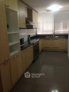 รูป คอนโด 3 ห้องนอน 315 ตร.ม. โครงการ Ruamsuk Condominium ใกล้ BTS ทองหล่อ รองรับสัตว์เลี้ยง (ID 510609) - รูปที่ 9/10
