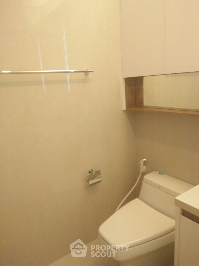 picture Great Value 2-BR 18th-Floor Q Langsuan, 300m To BTS Ratchadamri (ID 510889) - 12/12