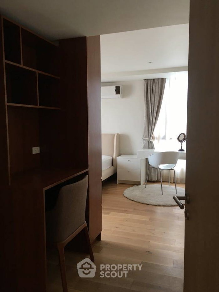 picture Pet-Friendly 3-BR 140 Sqm For Sale Down Town 49 Near BTS Phrom Phong (ID 637280) - 9/44