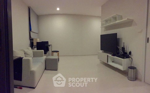 1-BR 37 Sqm On 3rd Floor, Condolette Pixel Sathorn Near MRT Khlong Toei (ID 1073960)