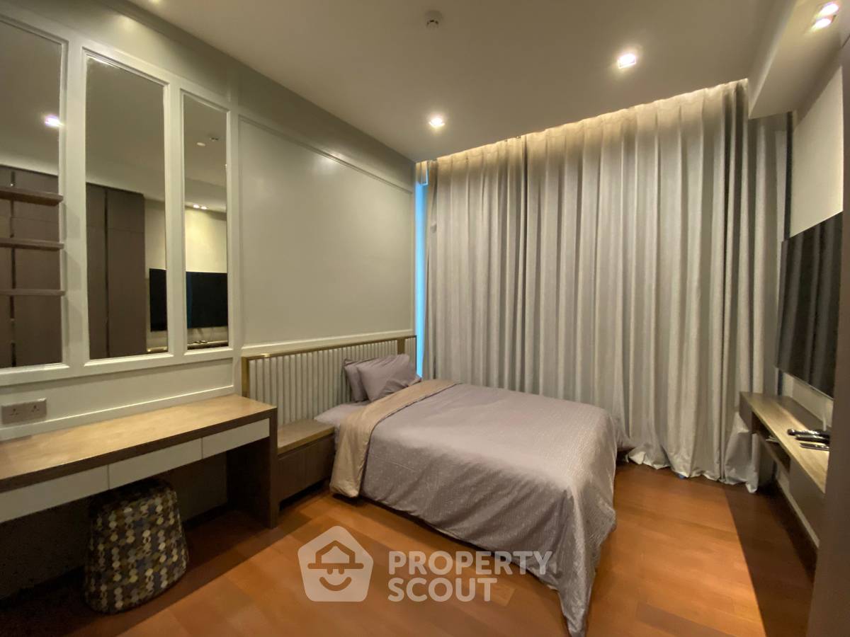 รูป ชั้น 35 คอนโด 3 ห้องนอน 202 ตร.ม. Q1 Sukhumvit ใกล้ BTS Nana 20 ม. (ID 939365) - รูปที่ 27/50
