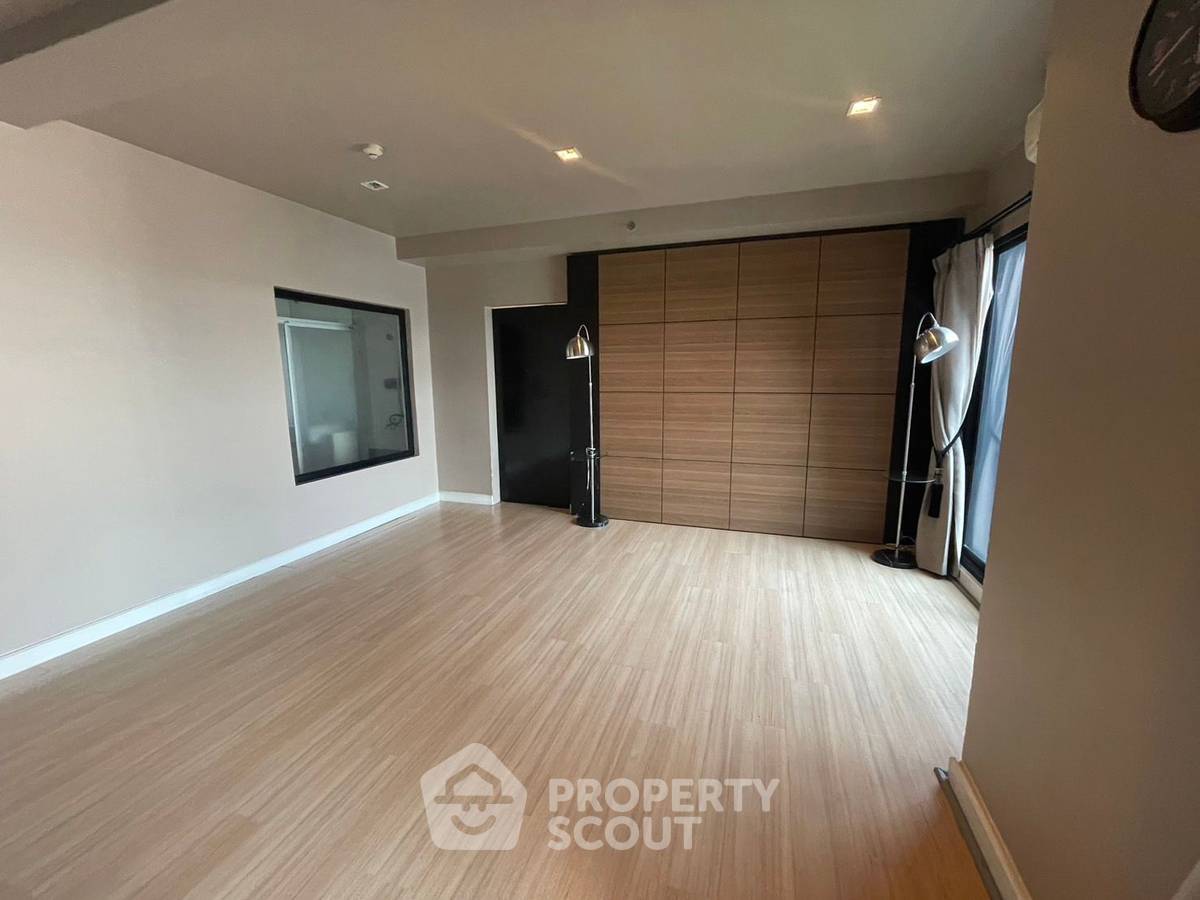 รูป คอนโด 2 ห้องนอน The Seed Mingle สาทร-สวนพลู ชั้น 12 ใกล้ BTS สะพานแดง (ID 1850159) - รูปที่ 3/14