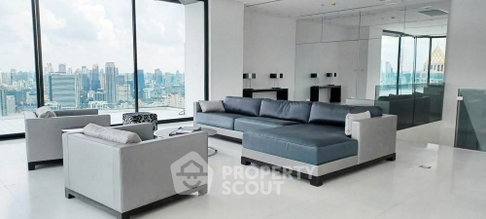 3-BR 461 Sqm, 40th-Floor Condo At Sathorn Gardens, MRT Silom (ID 658403)