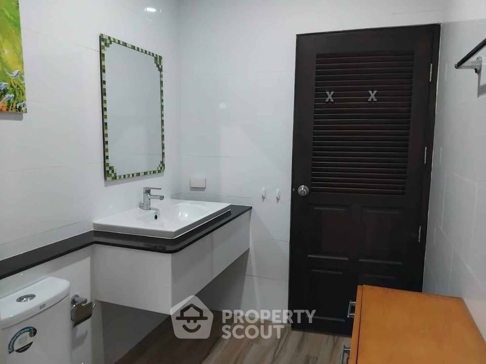 รูป วิลล่า 3 ห้องนอน สำหรับขาย ในวังพง ปราณบุรี ประจวบคีรีขันธ์ (ID 2187458) - รูปที่ 8/13