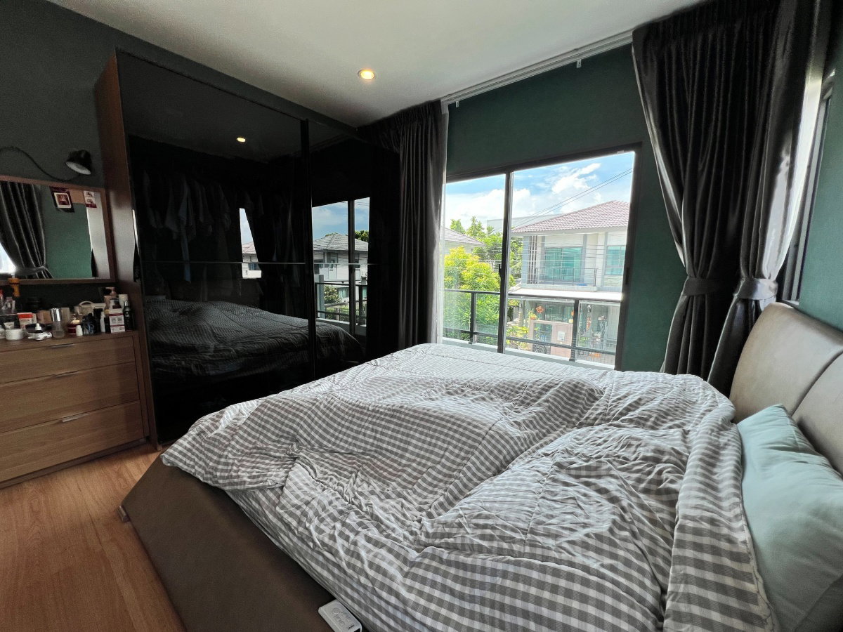 รูป 🏡 S230 [ขาย] หมู่บ้านภัสสร รามคำแหง–ราษฎร์พัฒนา 💥 ราคาเพียง 4.99 ล้านบาท 🚆 MRT ราษฎร์พัฒนา - รูปที่ 3/16