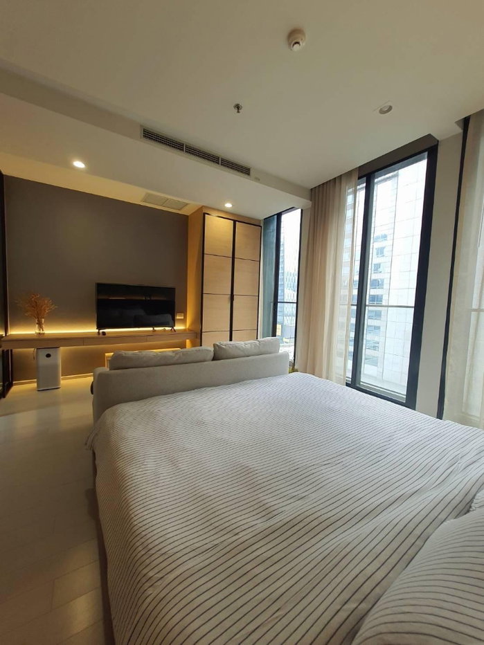 รูป ♦ Nice Decoration ♦ ตึก C ชั้น 10+ Clear view | 45 ตร.ม. 1 ห้องนอน | คอนโดมี Skywalk เชื่อมเข้า BTS เพลินจิตและCentral Embassy - รูปที่ 5/11