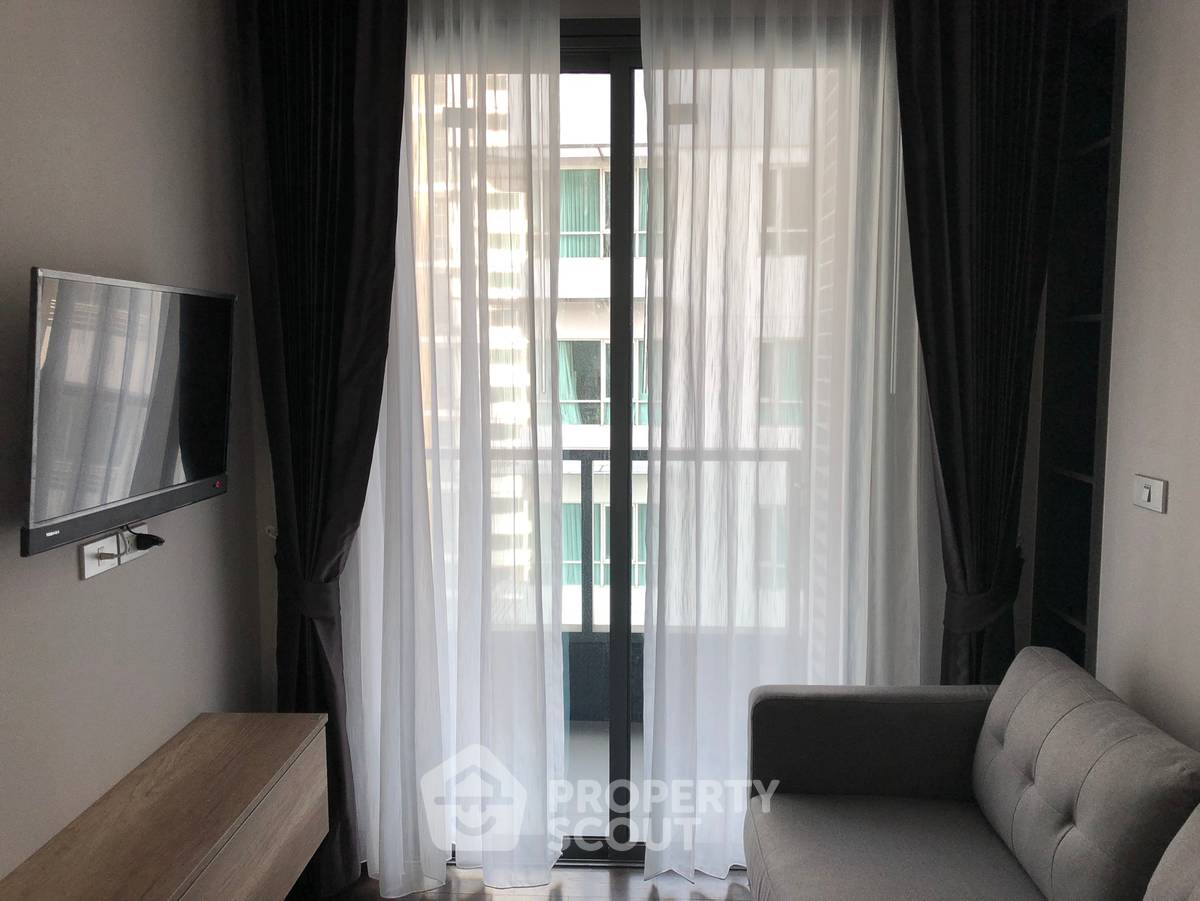 รูป คอนโด 1 ห้องนอน ชั้น 23 The Lumpini 24 ใกล้ BTS พร้อมพงษ์ (ID 370895) - รูปที่ 1/10