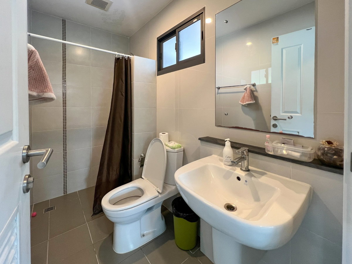 รูป 🏡 S230 [ขาย] หมู่บ้านภัสสร รามคำแหง–ราษฎร์พัฒนา 💥 ราคาเพียง 4.99 ล้านบาท 🚆 MRT ราษฎร์พัฒนา - รูปที่ 14/16
