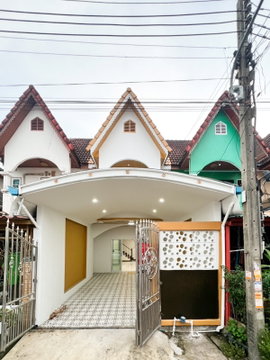 🏡 S233 [ขาย] ทาวน์เฮาส์รีโนเวทใหม่ทั้งหลัง หมู่บ้านฉัตรมณี 2 พุทธมณฑลสาย 4 เพียง 1.99 ล้านบาท