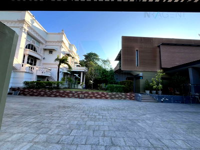 Houses for sale Siam University : 📌 For Sell 2-story Houses, 2 houses CHICHA COUNTRY CLUB  7 bedroom 7 bathroom