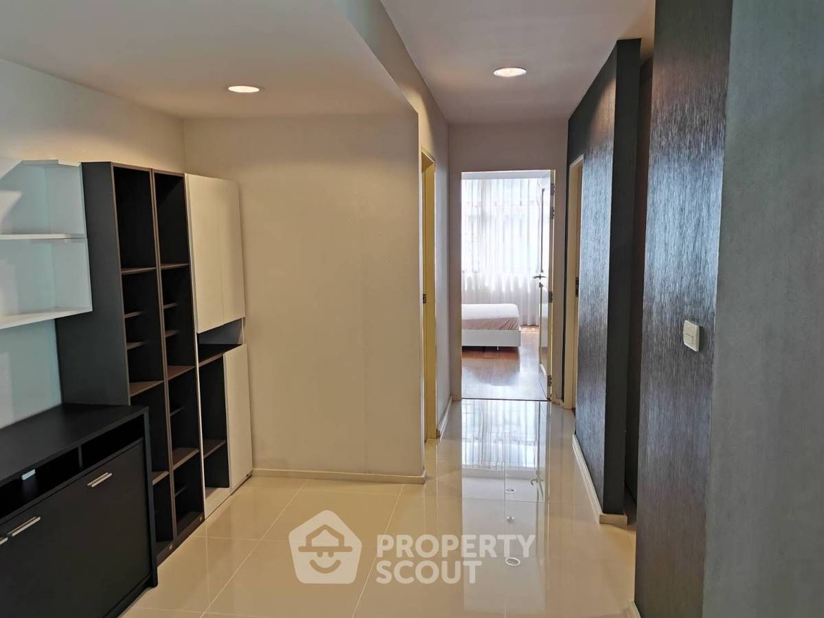 รูป คอนโด 2 ห้องนอน 93 ตร.ม. เพิร์ล เรสซิเดนซ์ สุขุมวิท 24 ใกล้ BTS พร้อมพงษ์ 400 ม. (ID 2193364) - รูปที่ 2/7