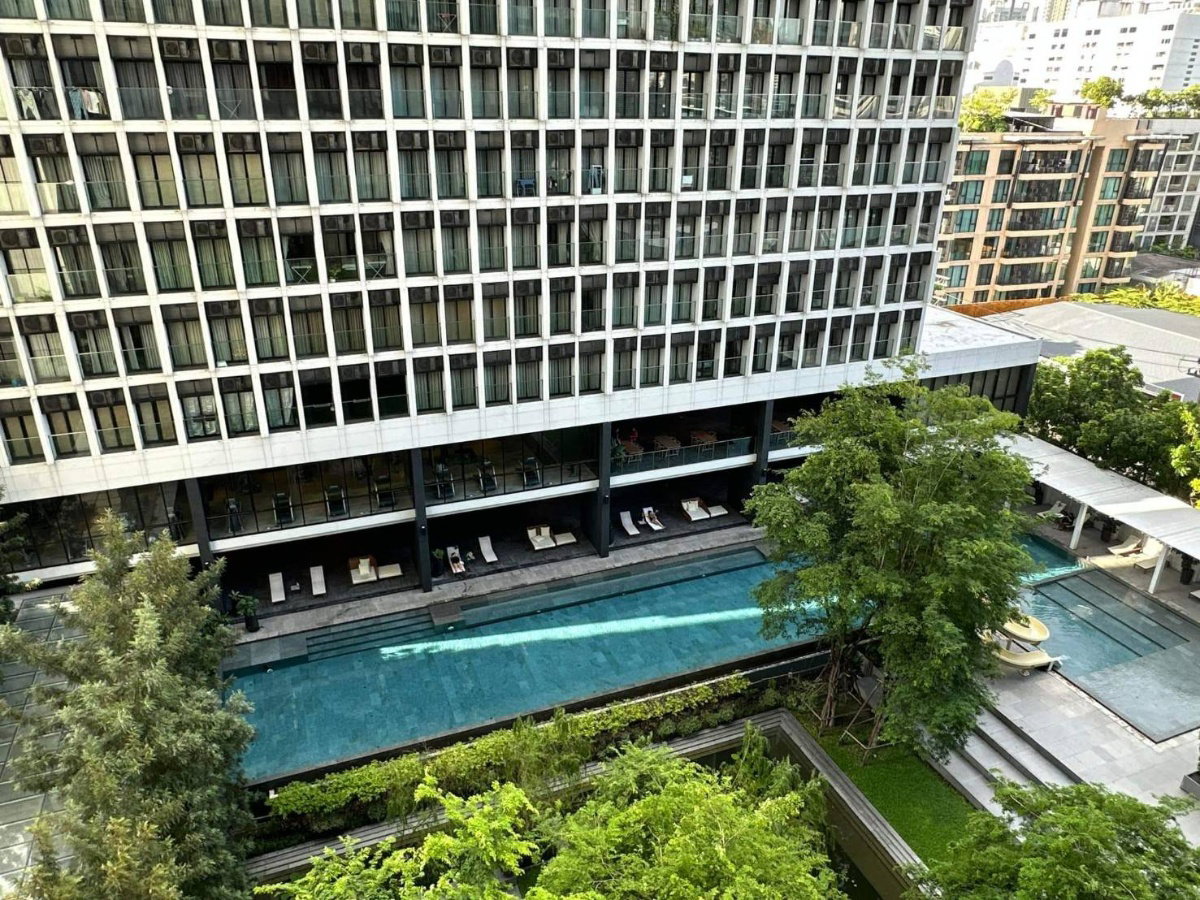 รูป ❖ Nice Decoration ❖ ชั้น 05+ | 1 ห้องนอน 58.00 ตร.ม. | คอนโดมี Skywalk เชื่อมเข้า BTS เพลินจิต, Central Embassy - รูปที่ 15/16
