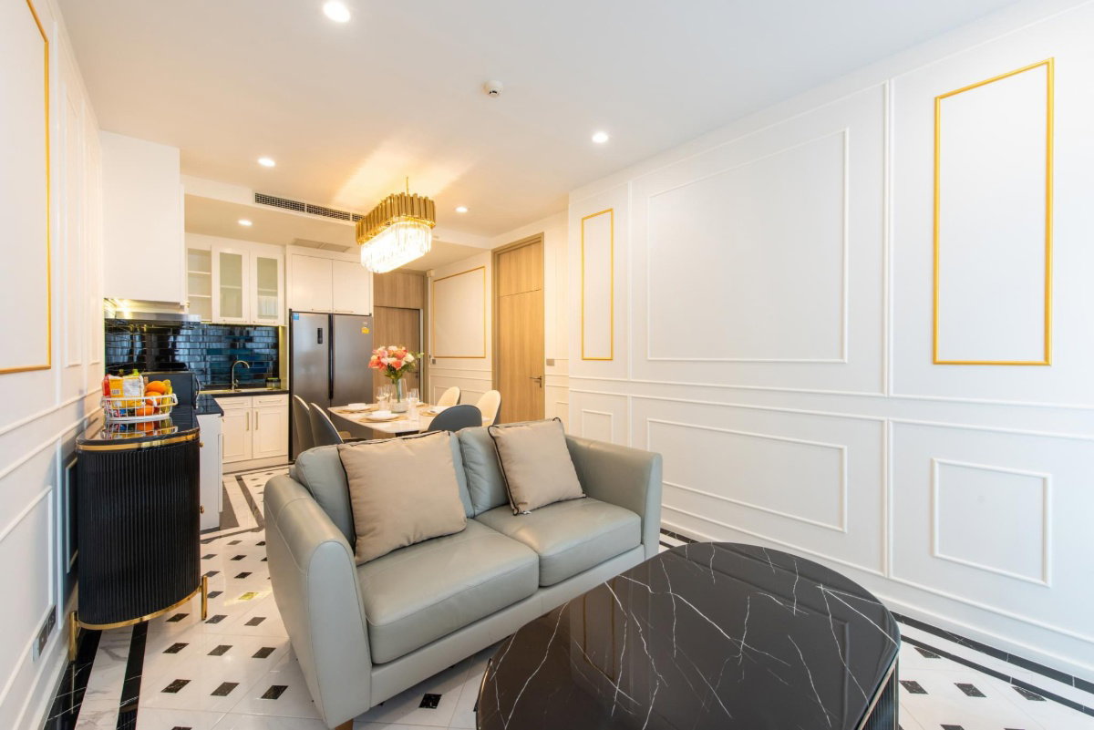 รูป ❖ Luxury style ❖ ชั้น 00+ 58.00 ตร.ม. | 1 ห้องนอน 1 ห้องน้ำ | คอนโดมี Skywalk เชื่อมเข้า BTS เพลินจิต, Central Embassy - รูปที่ 3/13