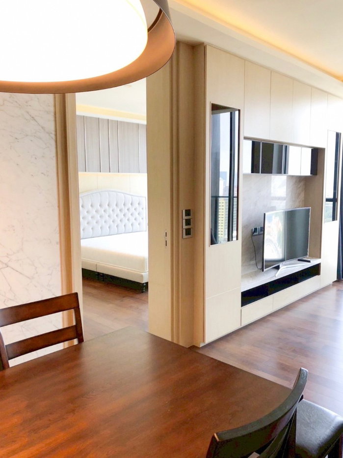 รูป ♤ Best Price ♤ ชั้น 20+ พื้นที่ใช้สอย 78.00 ตร.ม. | 2 ห้องนอน 2 ห้องน้ำ | คอนโดมีSkywalk เชื่อมเข้า BTS เพลินจิตและเซ็นทรัลเอ็มบาสซี่ - รูปที่ 11/15