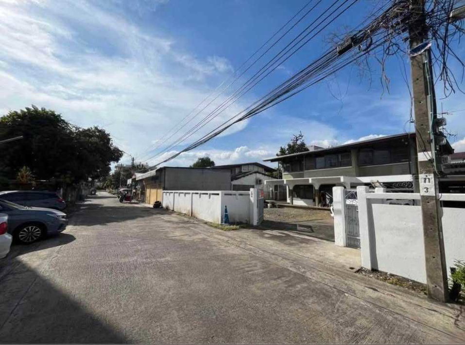 รูป P0035 ขายบ้านด่วน!! บ้านเดี่ยว หมู่บ้านเสรี 1 (บ้านเลขที่ 5) - รูปที่ 6/7
