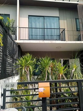 P0019 ทาวน์โฮม 3 ห้องนอน ใกล้อ่อนนุช-วงแหวน เดินทางสะดวก ในราคาที่คุณไม่ควรพลาด