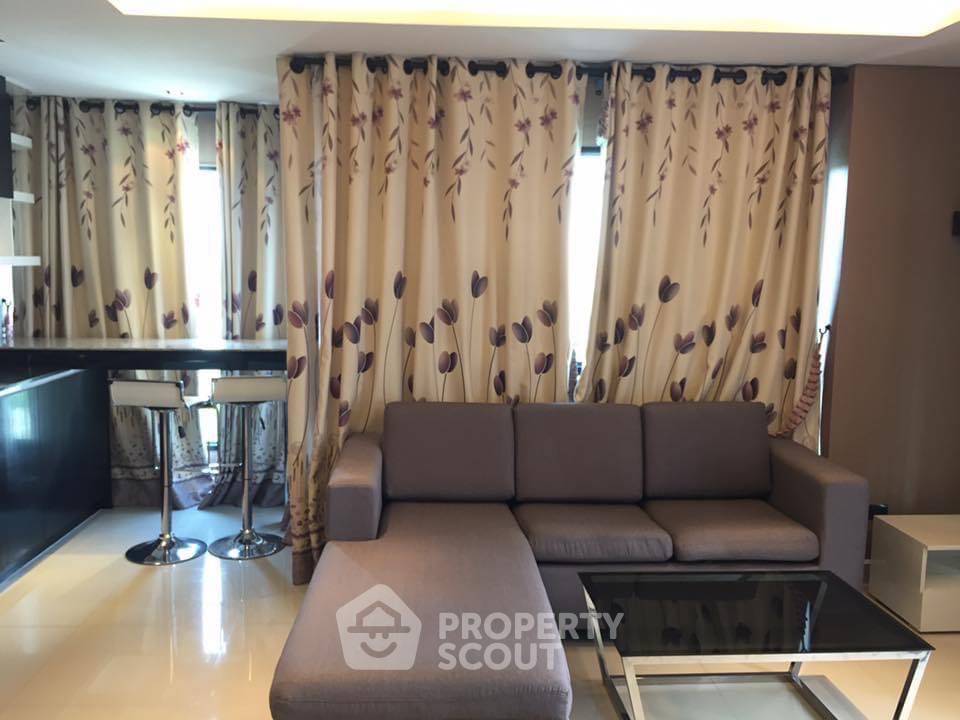 รูป คอนโด 1 ห้องนอน 52 ตร.ม. ให้เช่า ที่ ดิ บลู เรสซิเดนซ์ โซนพัทยาตะวันออก (ID 2196052) - รูปที่ 1/12