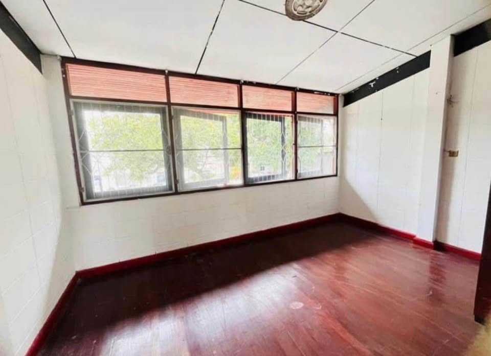 รูป P0035 ขายบ้านด่วน!! บ้านเดี่ยว หมู่บ้านเสรี 1 (บ้านเลขที่ 5) - รูปที่ 4/7