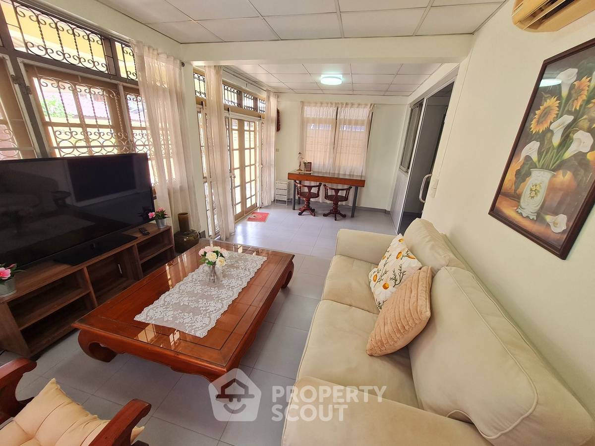 รูป บ้าน 3 ห้องนอน ให้เช่า ลาซาล ใกล้บางนา สัตว์เลี้ยงได้ (ID 2196708) - รูปที่ 30/36