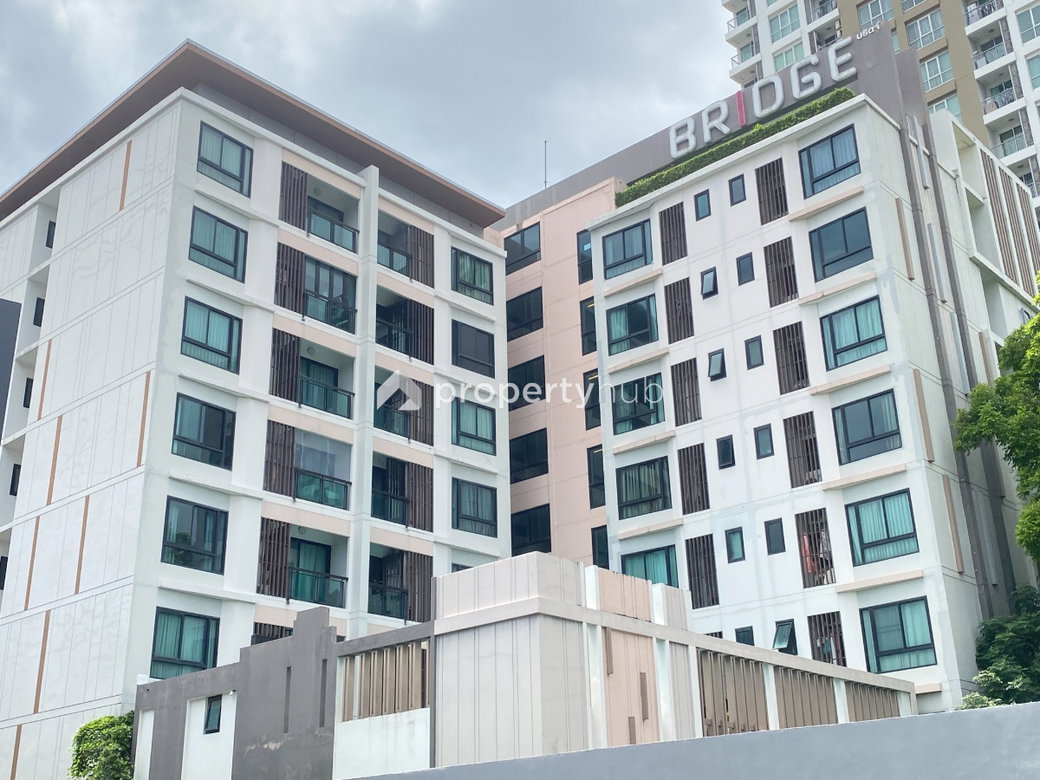 Project Bridge Sathorn - Narathiwas Picture - 1/6
