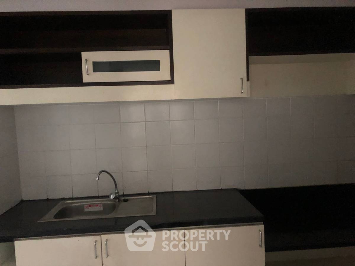 รูป คอนโด 2 ห้องนอน 118 ตร.ม. พิงค์เล้า คอนโดมิเนียม ใกล้ MRT บางยี่ขัน (ID 814181) - รูปที่ 4/17