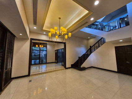 รูปภาพ House for Rent⭐Luxury Pool Villa⭐4 Bedroom⭐Sukhumvit 18