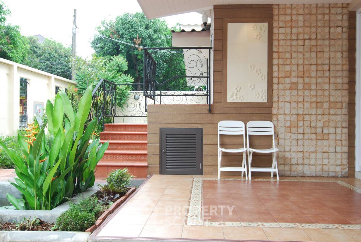 รูป บ้าน 4 ห้องนอน ขาย ใกล้ BTS อารี (พื้นที่ 320 ตร.ม.) เลี้ยงสัตว์ได้ (ID 2044767) - รูปที่ 2/11