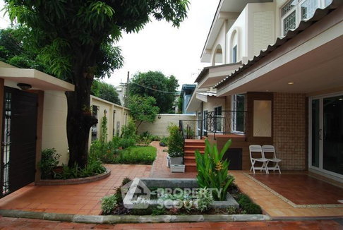 บ้าน 4 ห้องนอน ขาย ใกล้ BTS อารี (พื้นที่ 320 ตร.ม.) เลี้ยงสัตว์ได้ (ID 2044767)