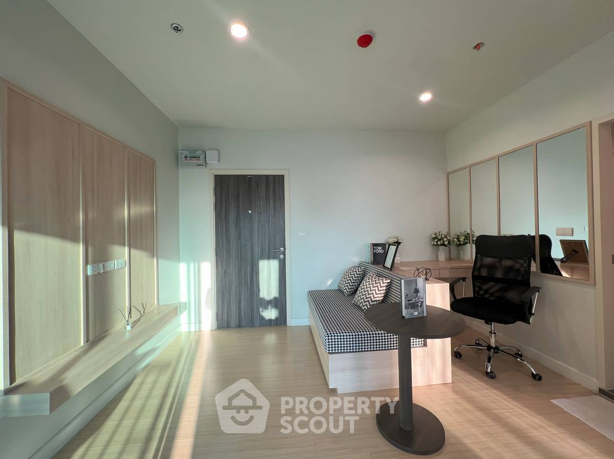 รูป คอนโด 1 ห้องนอน Metro Sky Wutthakat ใกล้ BTS วุฒากาศ 400 ม. ชั้น 21 (ID 2030173) - รูปที่ 1/7