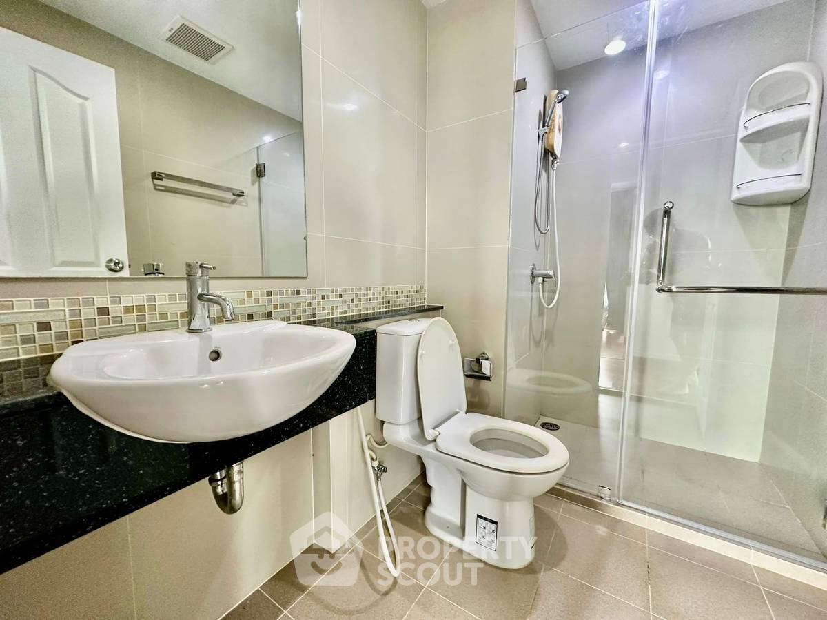 รูป ห้อง 2 ห้องนอน ชั้น 18 The Niche Taksin ใกล้ BTS วงเวียนใหญ่ (ID 1456092) - รูปที่ 10/11