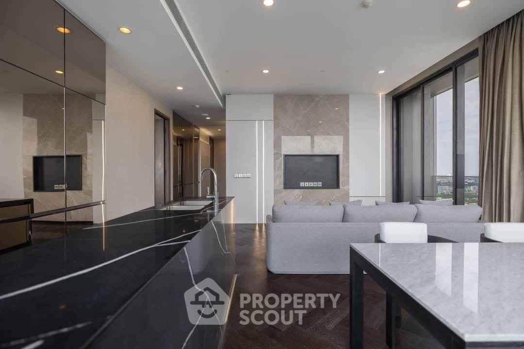 รูป คอนโด 3 ห้องนอน ขนาด 124 ตร.ม. ชั้นสูง The Esse Sukhumvit 36 ใกล้ BTS ทองหล่อ 90 ม. (ID 1431734) - รูปที่ 1/4