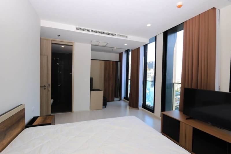 รูป ❖ Rare Unit ❖ ตึก B ชั้น 10+ Type B07 | 1 ห้องนอน 46.72 ตร.ม. | คอนโดมี Skywalk เชื่อมเข้า BTS เพลินจิต, Central Embassy - รูปที่ 5/10
