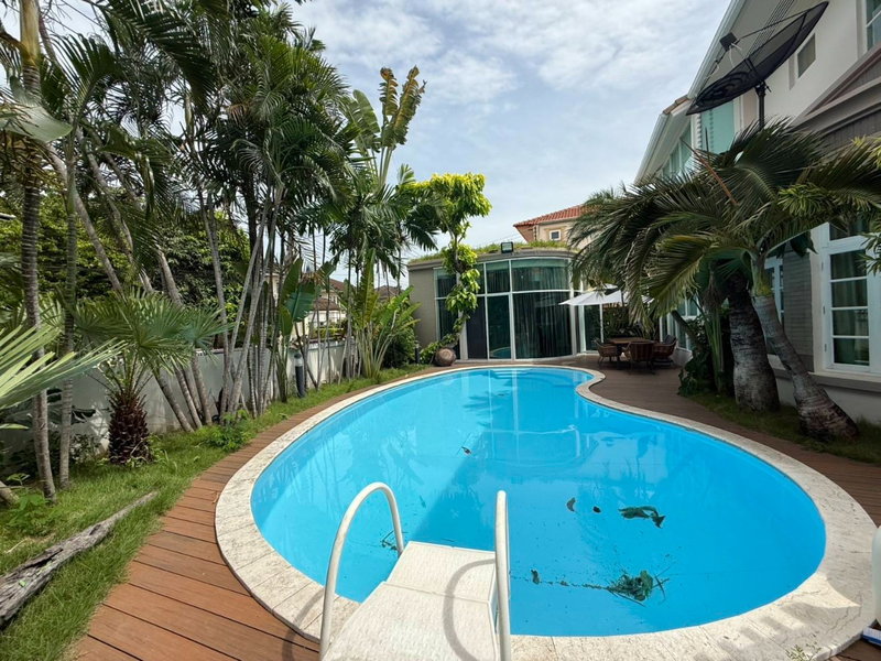 Houses for rent : For rent Single House Nantawan have pool Line ID@757zwvfy