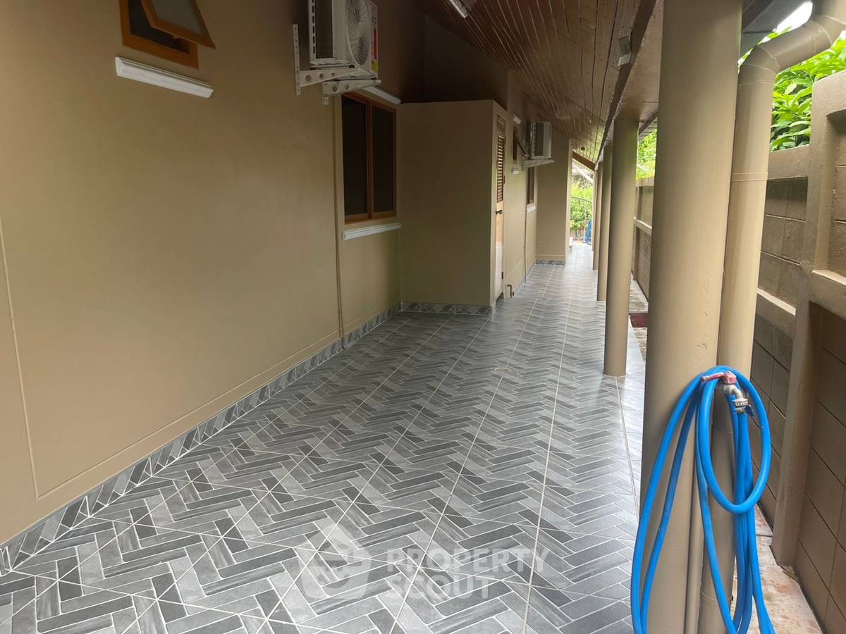 รูป บ้าน 3 ห้องนอน ขาย พร้อมเลี้ยงสัตว์ได้ หมู่บ้านพาร์ควิลเลจ พัทยาตะวันออก (นาจอมเทียน) (ID 2202151) - รูปที่ 32/48