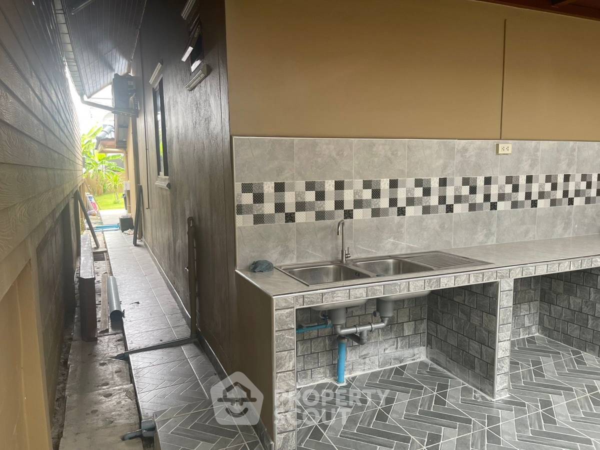 รูป บ้าน 3 ห้องนอน ขาย พร้อมเลี้ยงสัตว์ได้ หมู่บ้านพาร์ควิลเลจ พัทยาตะวันออก (นาจอมเทียน) (ID 2202151) - รูปที่ 30/48