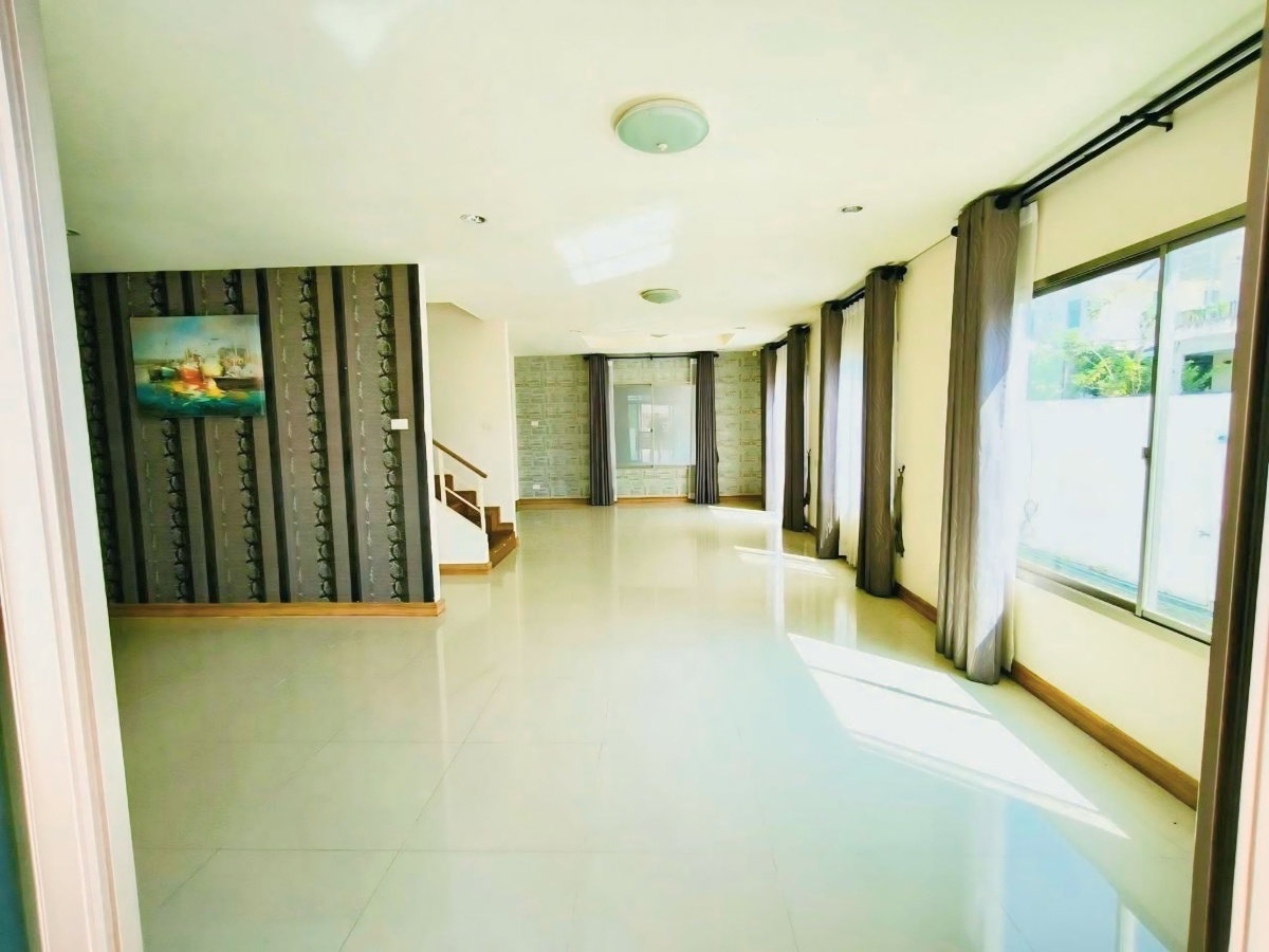 รูป ขายบ้านแฝด หลังมุม ม.แมกโนลีย์ สวนเสือ ศรีราชา, ชลบุรี - รูปที่ 4/9