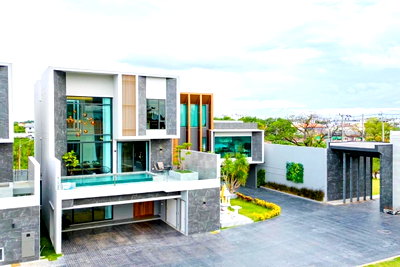 ขายบ้านเดี่ยว : ขาย บ้านเดี่ยว 3 ชั้น Highbury วัชรพล-รามอินทรา 60 ตร.วา แต่งครบทั้งหลัง พร้อมลิฟต์และสระว่ายน้ำส่วนตัว